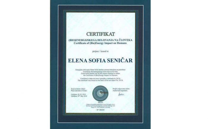 kristalni zvonček za srečo - certifikat